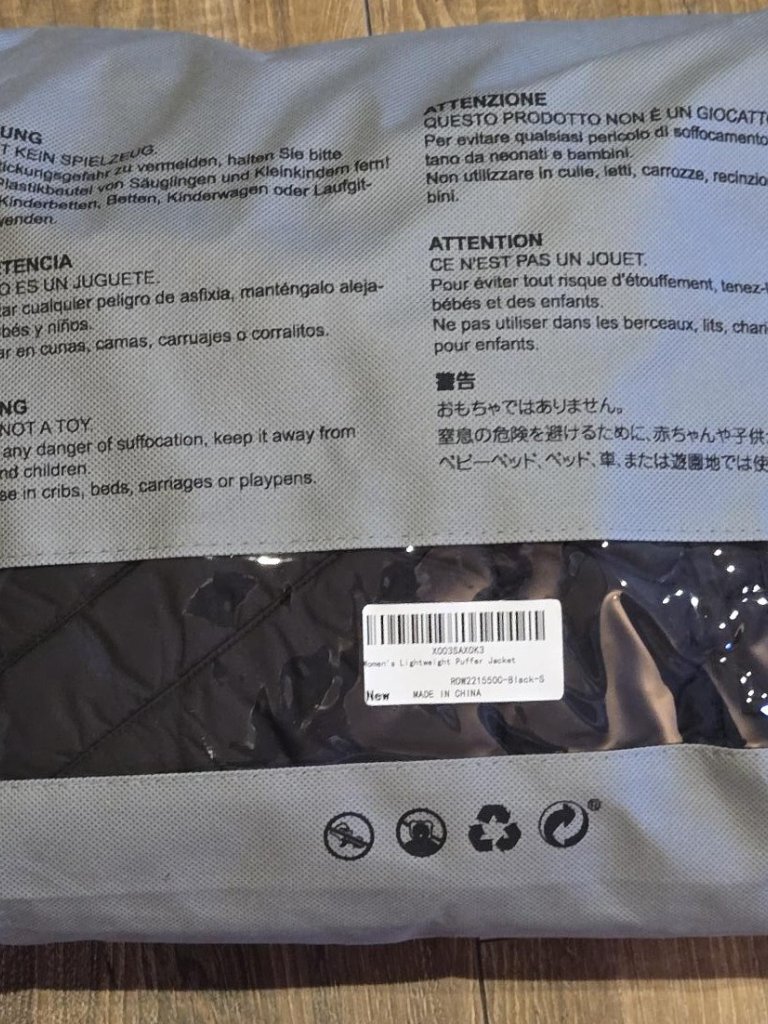 Nwt Orolay Women's Lightweight Quilted Down Puffer Jacket Black Size S 700+Fill — image 8 of 8
